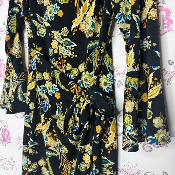 ECI New York dress bell bottom sleeve flare tie up bow ribbon 🎀 waist ruffle hem - Picture 11 of 13